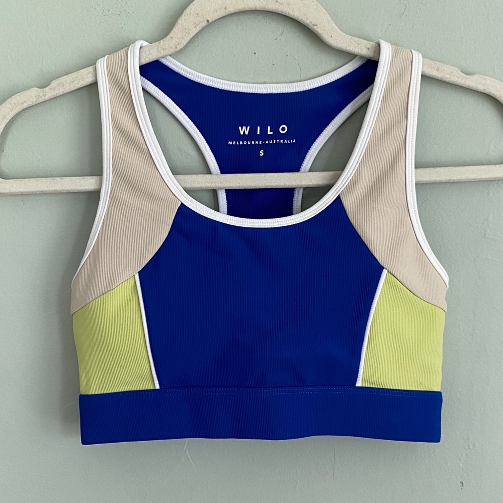 Wilo Women’s Blue and Green and Tan Sports Bra Size Small